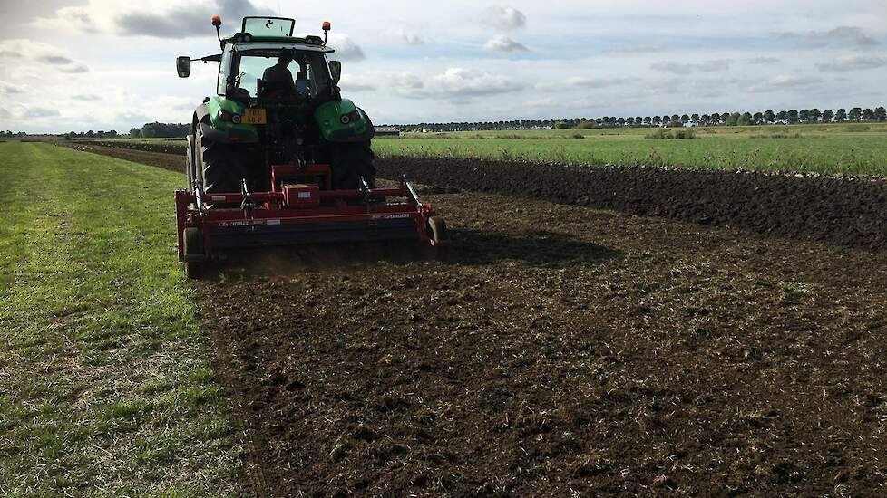 Geohobelen op drie tot vier centimeter diepte.